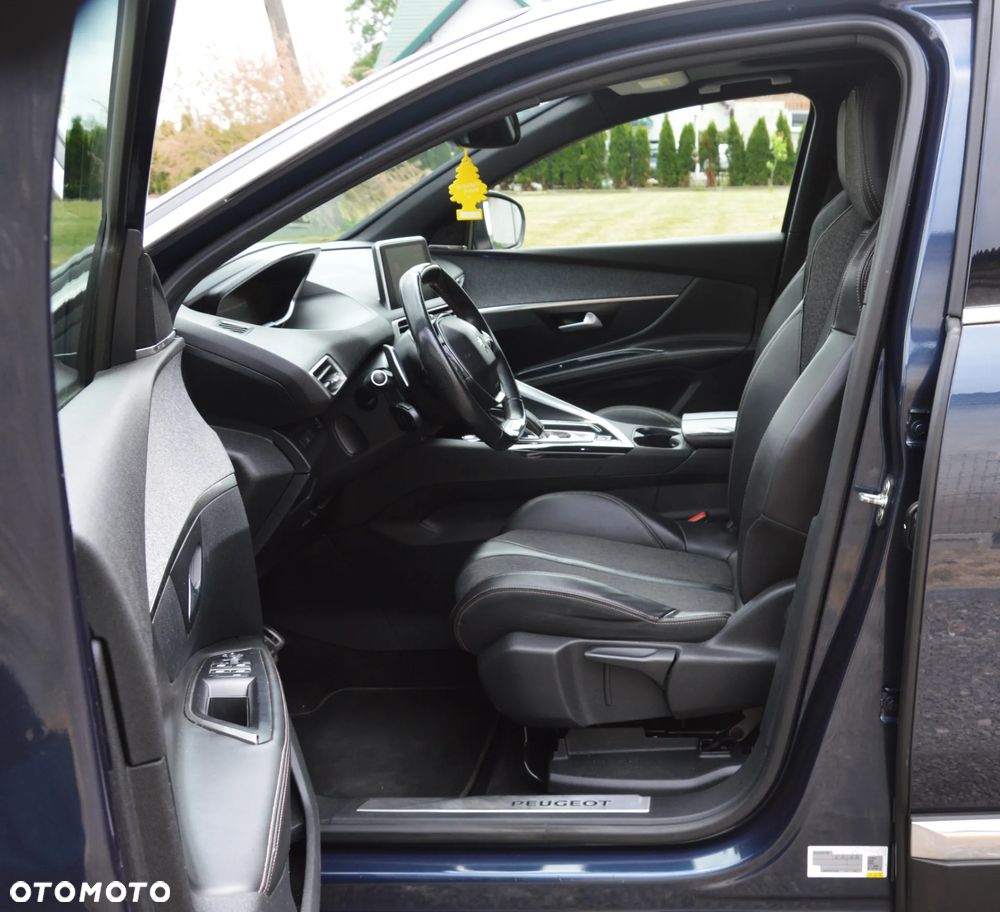 Peugeot 5008 - 18