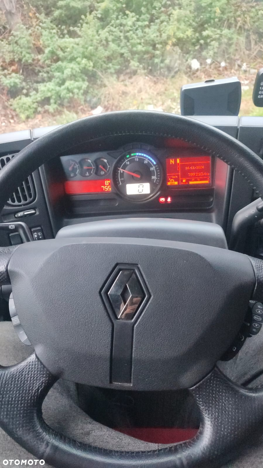 Renault WIDE - 4