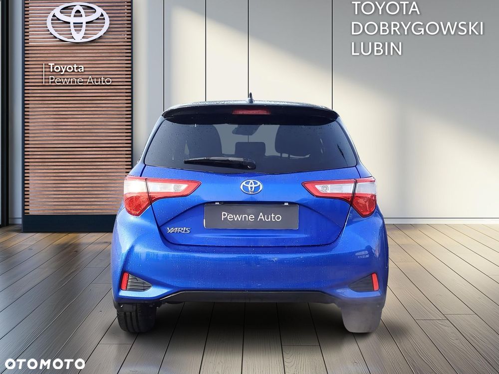 Toyota Yaris - 4