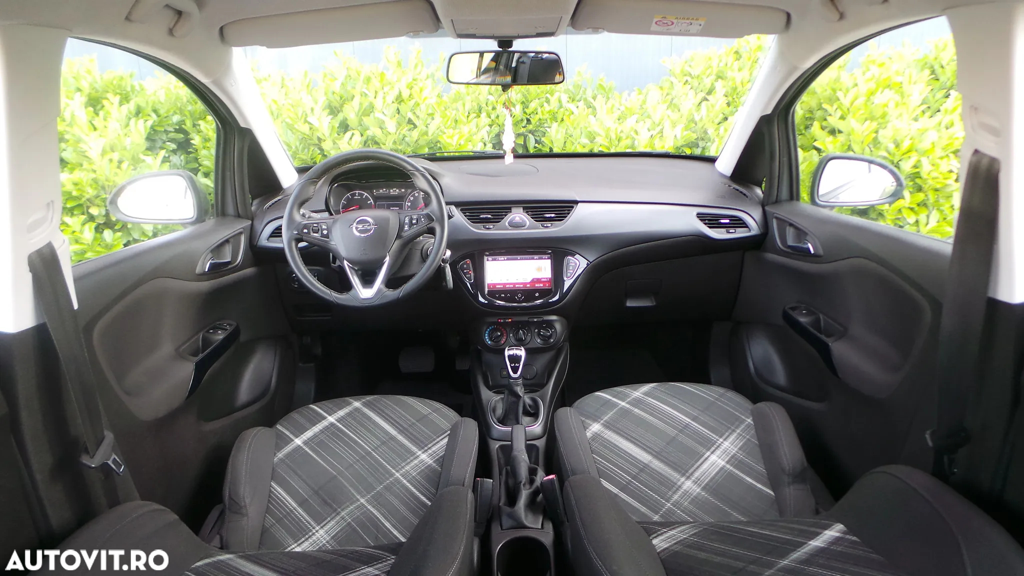 Opel Corsa 1.4 Automatik Edition - 5