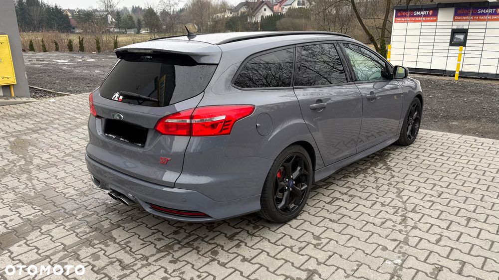 Ford Focus 2.0 TDCi ST-2 - 4