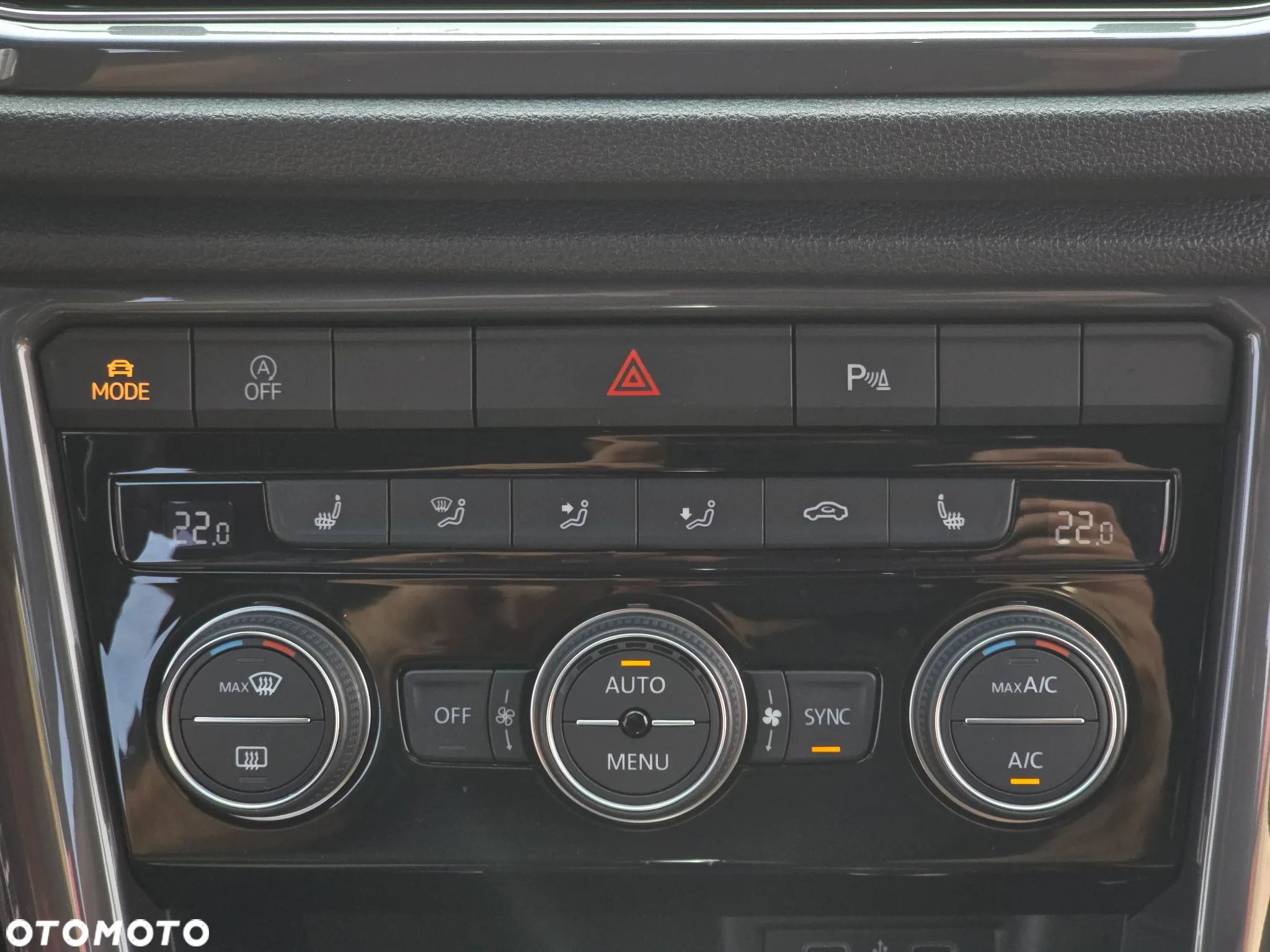 Volkswagen T-Roc 1.5 TSI ACT Premium DSG - 24