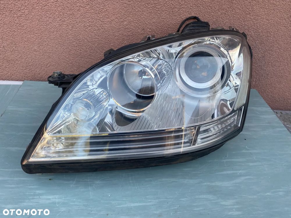 lampa mercedes ML W164 H7 lewa eu cała - 1