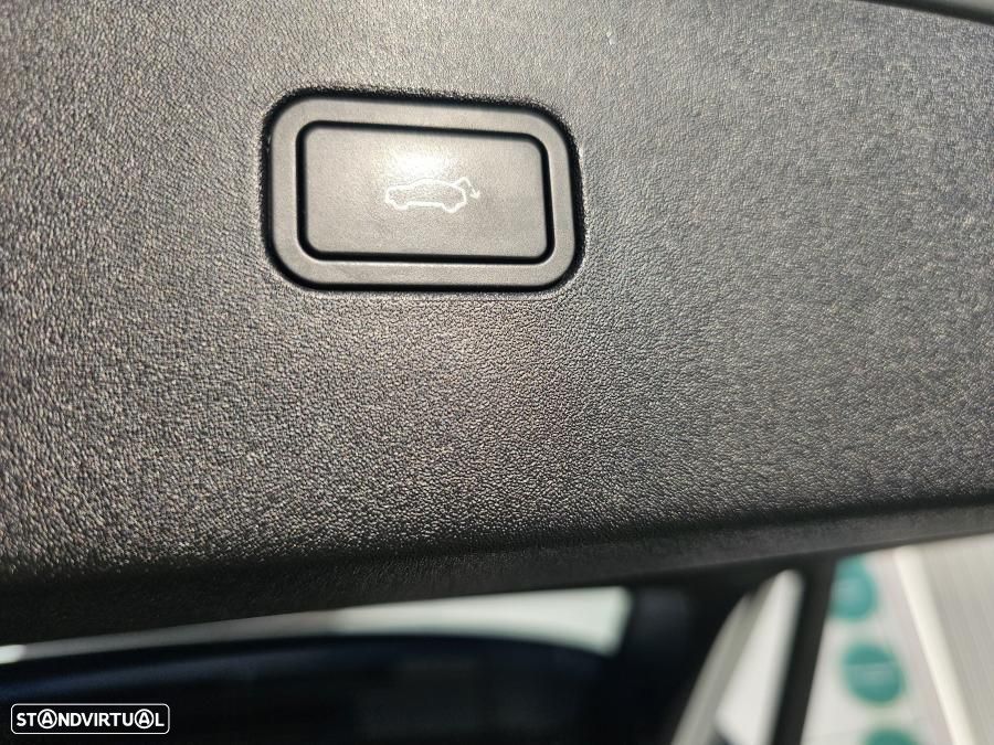 Volvo EX30 69 kWh Single Motor Extended Range Plus - 42