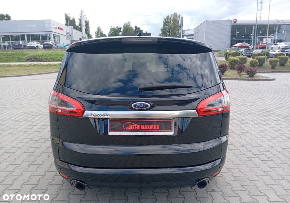 Ford S-Max - 9