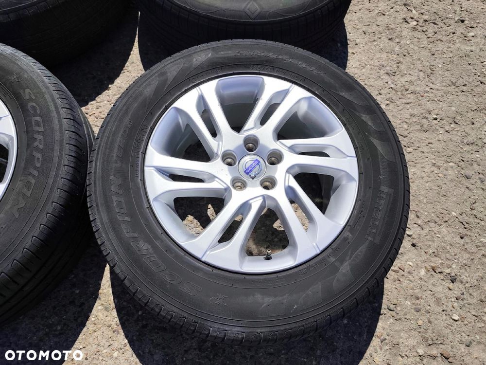 VOLVO XC60 KOŁA FELGI 31429693 ET55 7,5X17 - 6