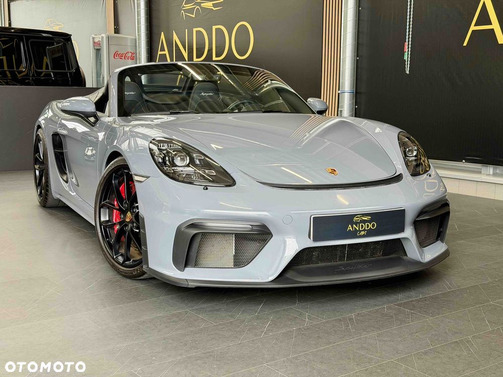 Porsche 718 Spyder - 3