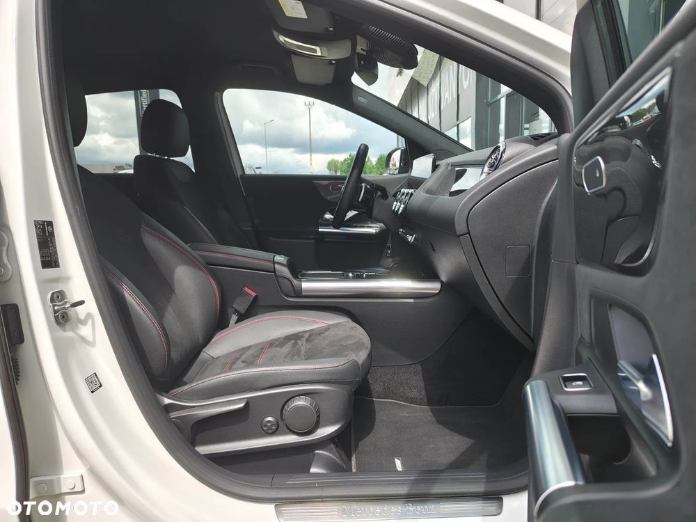 Mercedes-Benz Klasa B 200 mHEV AMG Line 7G-DCT - 21