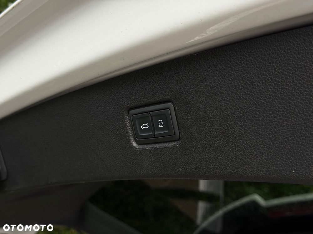 Audi Q7 50 TDI Quattro Tiptronic - 14