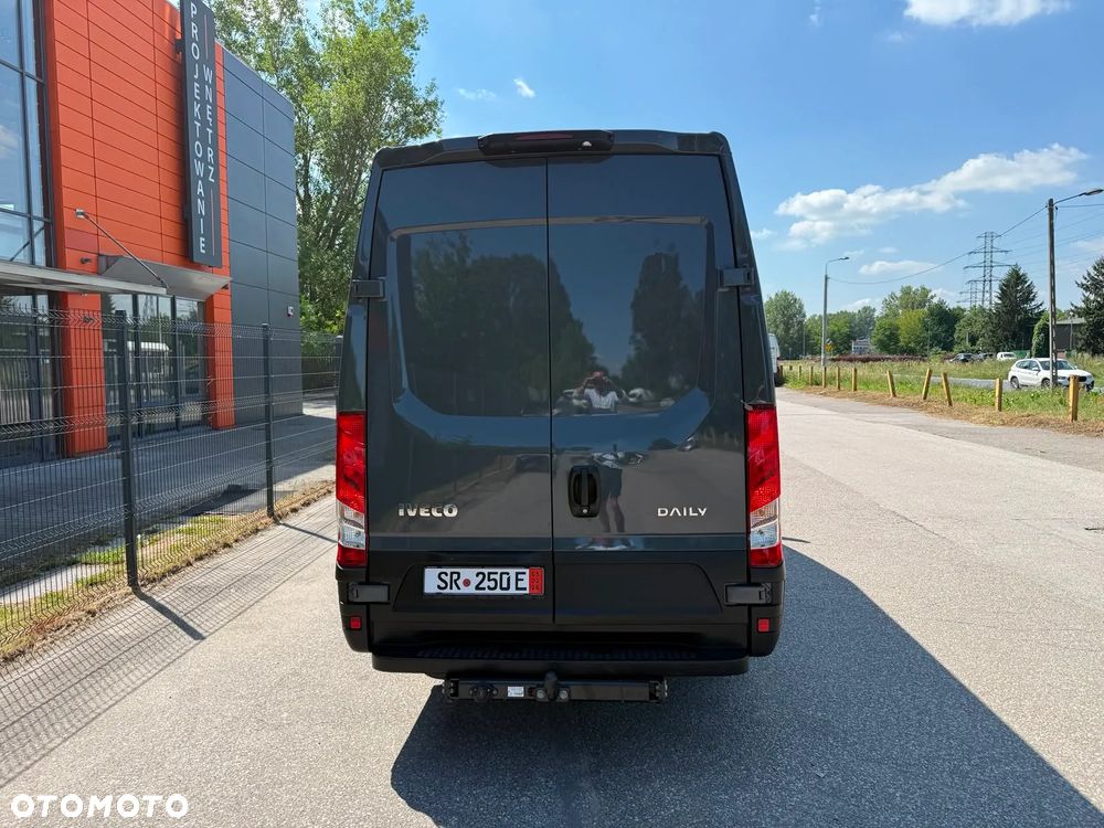 Iveco Daily 35S180, 3.0 180KM, L3H2, HiMatic, Niski przebieg, Bardzo zadbany - 11