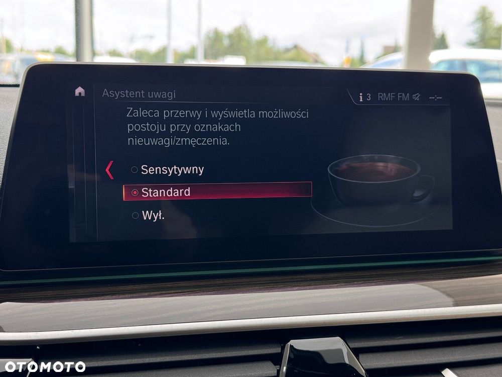 BMW Seria 5 530i xDrive M Sport sport - 33