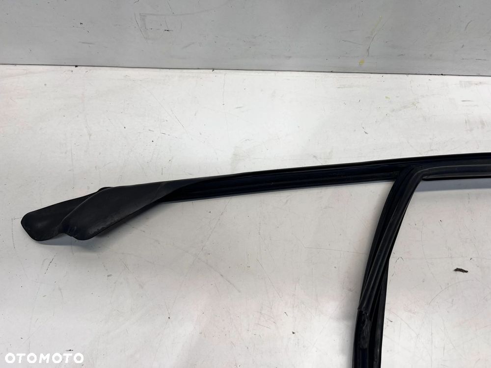 USZCZELKA DRZWI PRAWY PRZÓD AUDI A6 C7 4G0837432 - 9