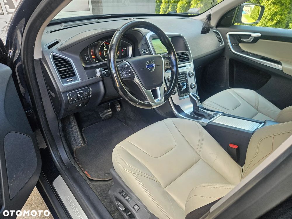 Volvo XC 60 D4 Geartronic Ocean Race - 21