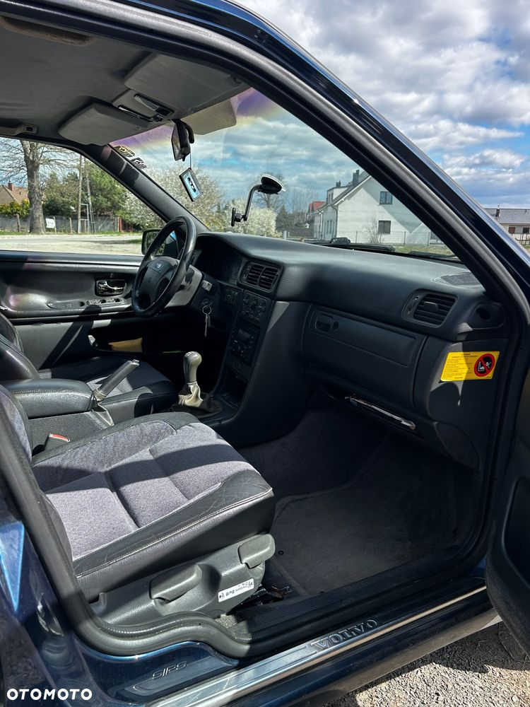 Volvo V70 2.5TDI - 16