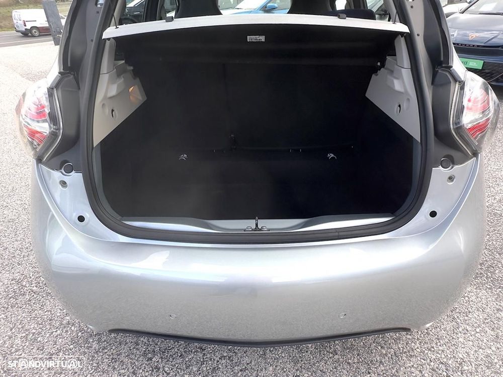 Renault Zoe (c/ Bateria) EV50 110hp Evolution - 11