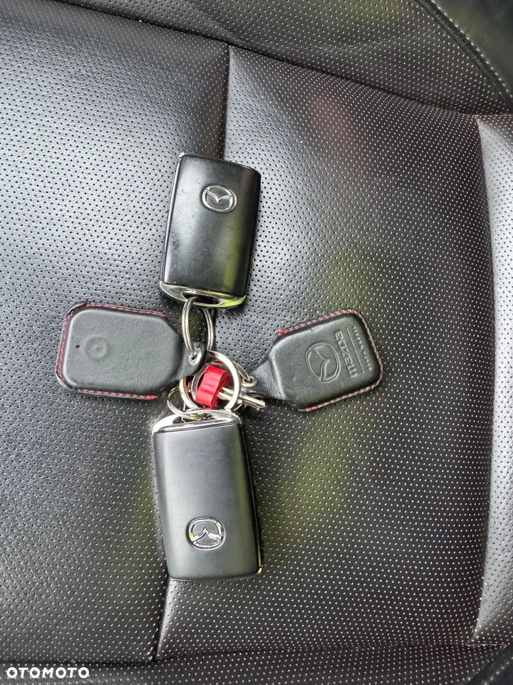 Mazda CX-30 2.0 mHEV Hikari 2WD - 37