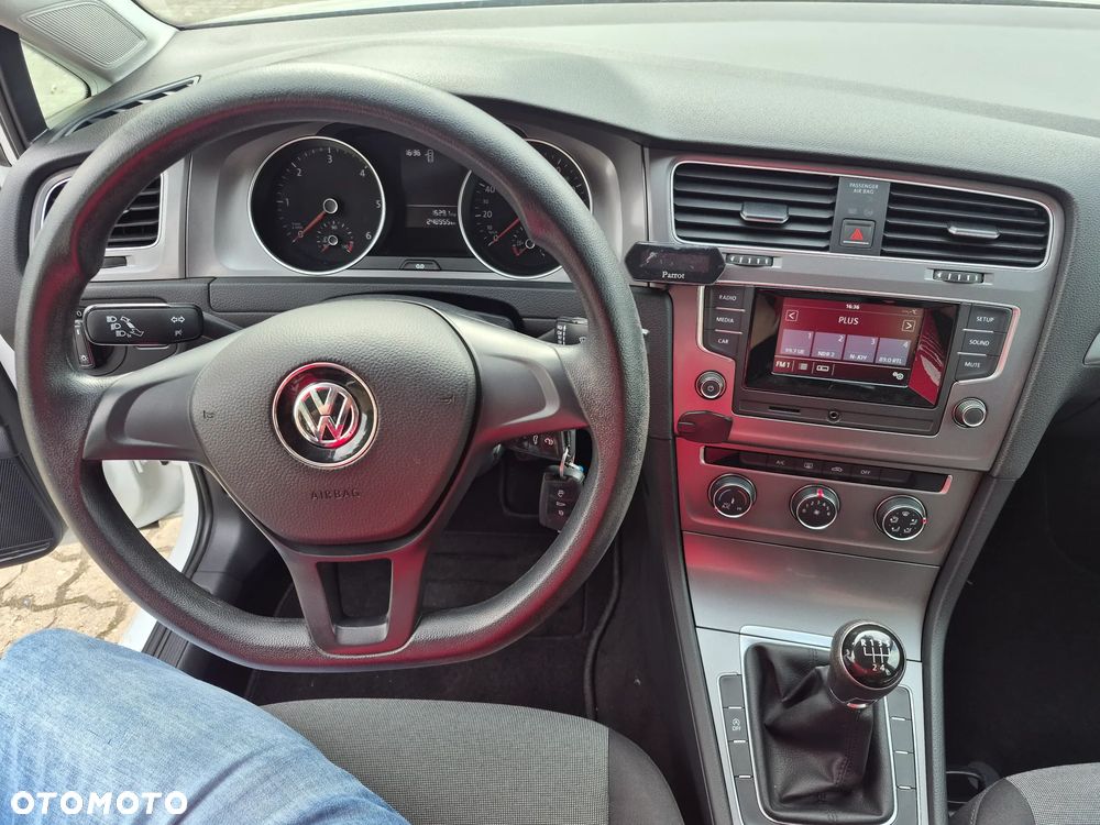 Volkswagen Golf 1.6 TDI BMT Highline - 13