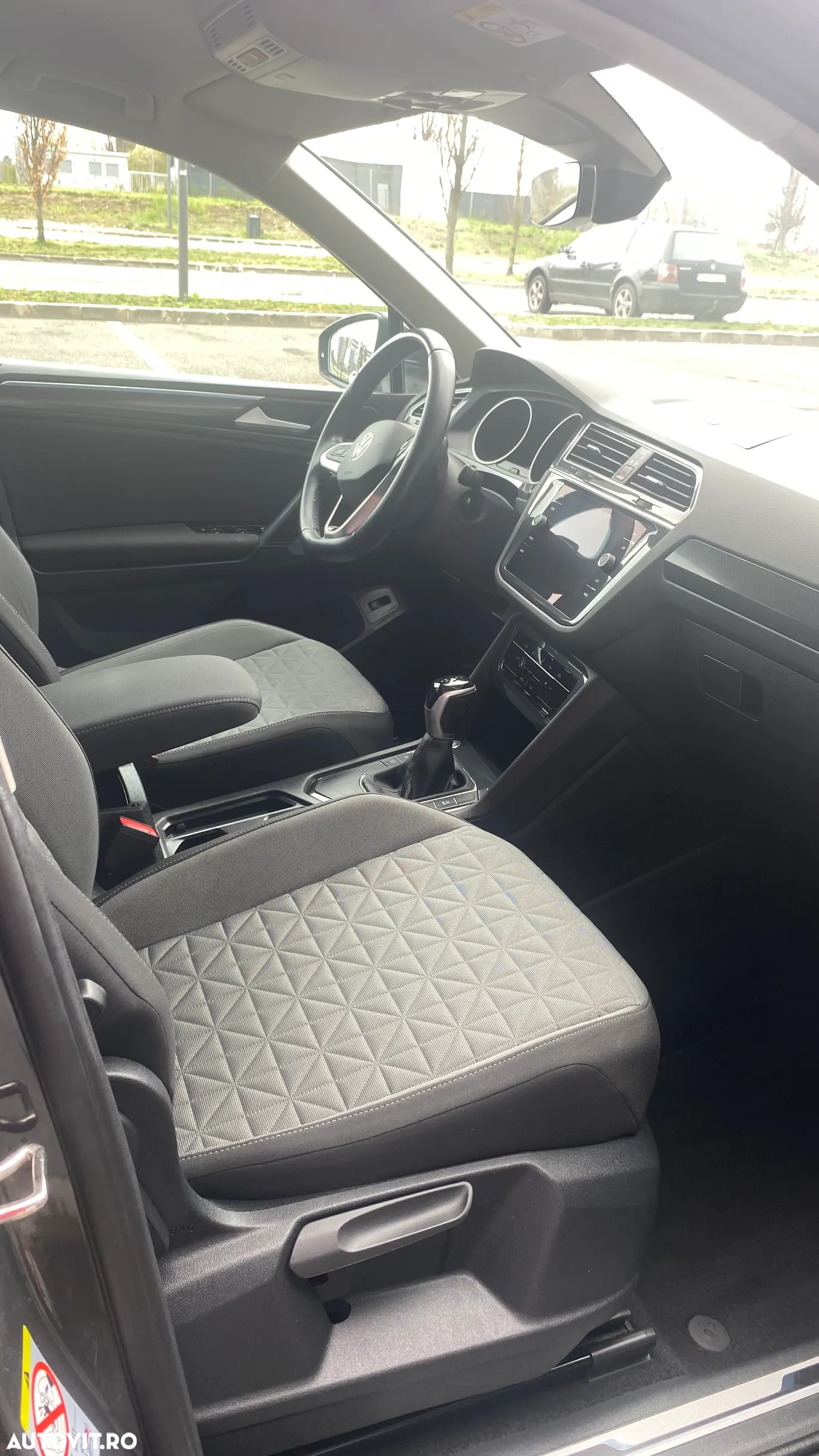 Volkswagen Tiguan 2.0 TDI DSG Life - 11