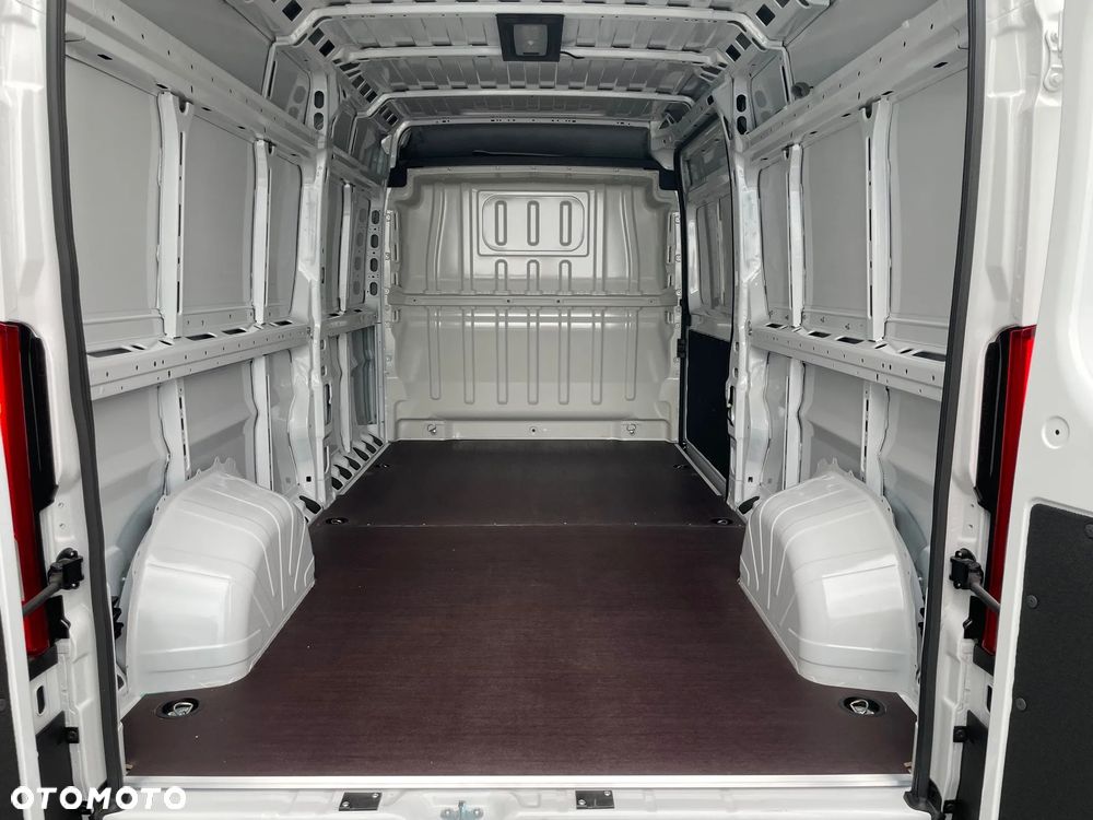 Toyota Proace MAX L3H2 - 12