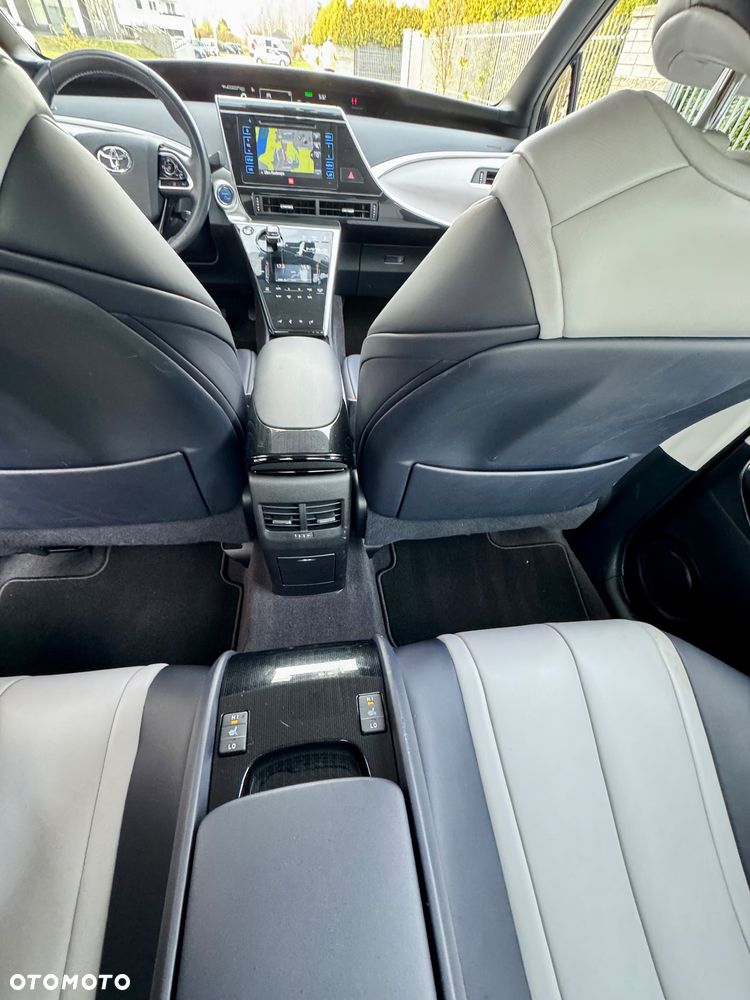 Toyota Mirai - 22