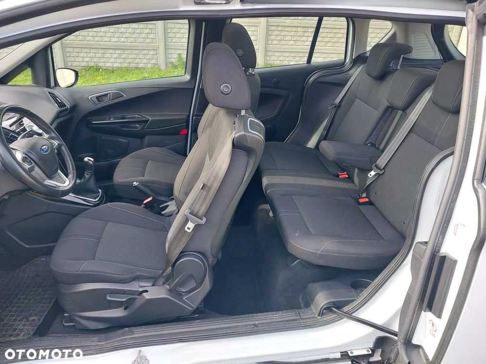 Ford B-MAX - 23