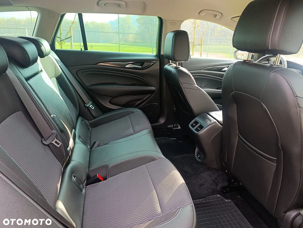 Opel Insignia 2.0 CDTI 4x4 Cosmo - 17