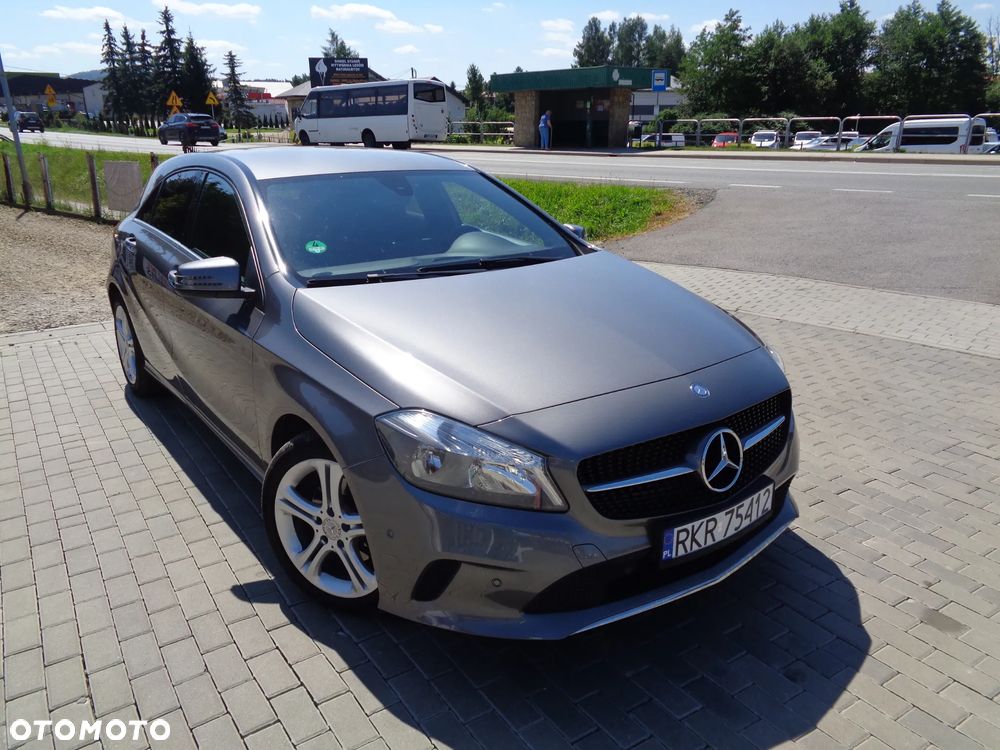 Mercedes-Benz Klasa A 180 BlueEfficiency Edition - 4