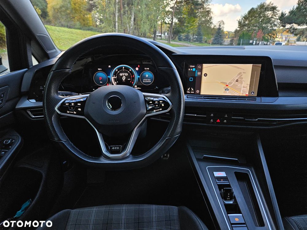 Volkswagen Golf VIII 2.0 TDI GTD DSG - 16