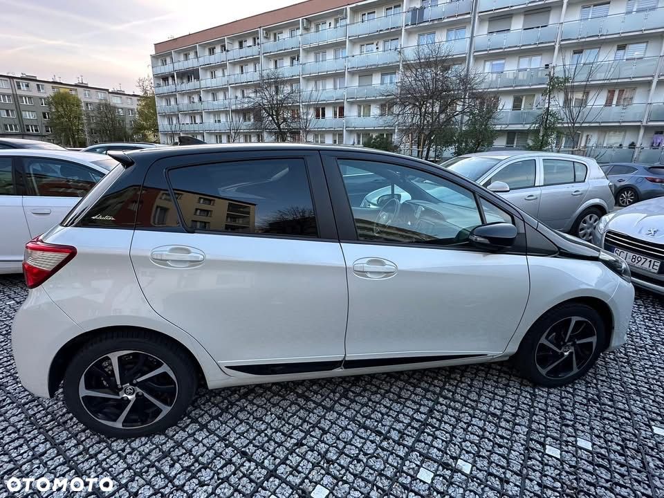 Toyota Yaris 1.5 Selection CVT - 2