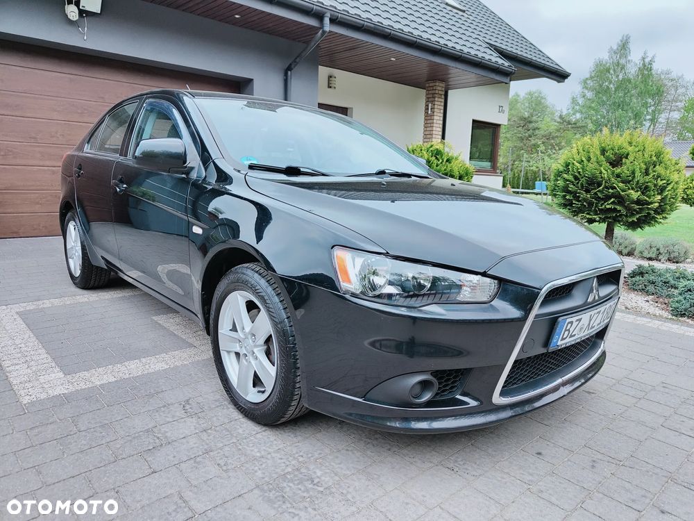 Mitsubishi Lancer 1.8 Intense - 26