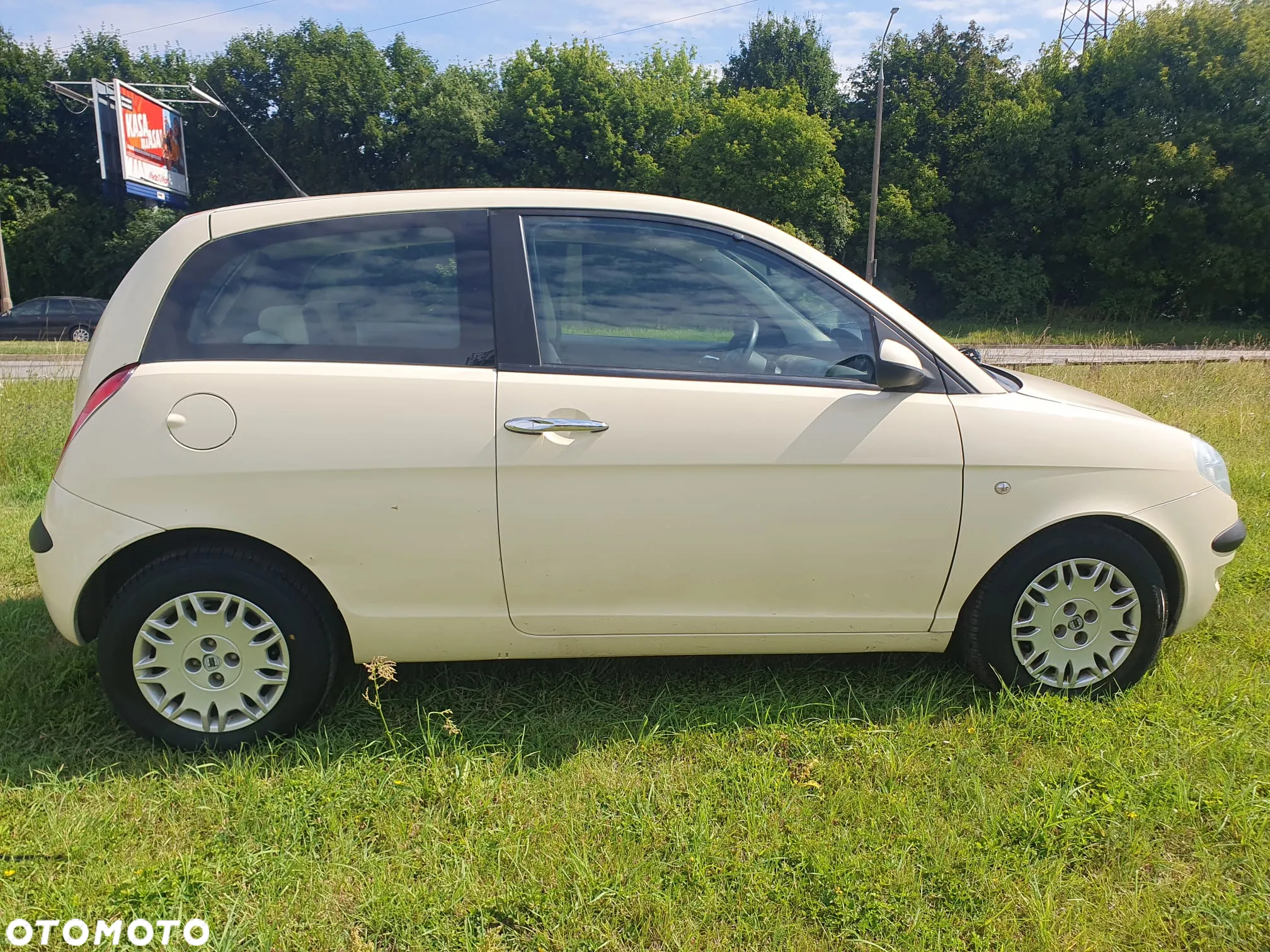 Lancia Ypsilon - 9