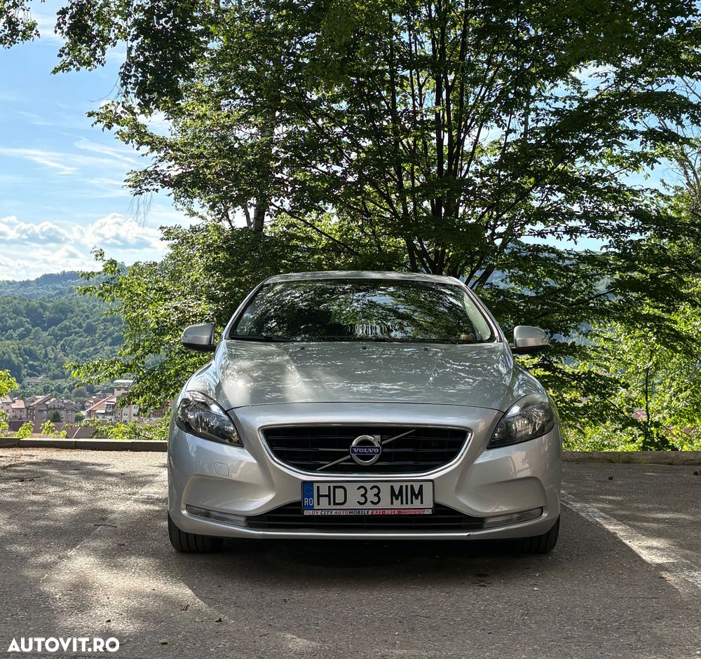 Volvo V40 D2 Aut. Kinetic - 1