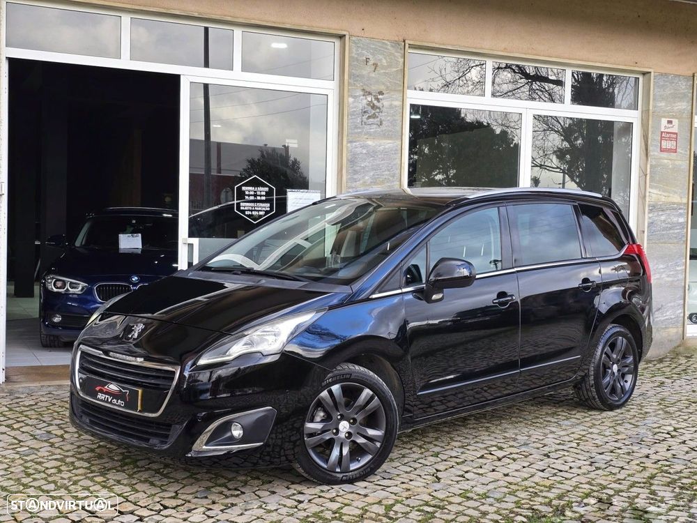 Peugeot 5008 1.6 E-HDi 7L Allure 2-Tronic 113g - 12