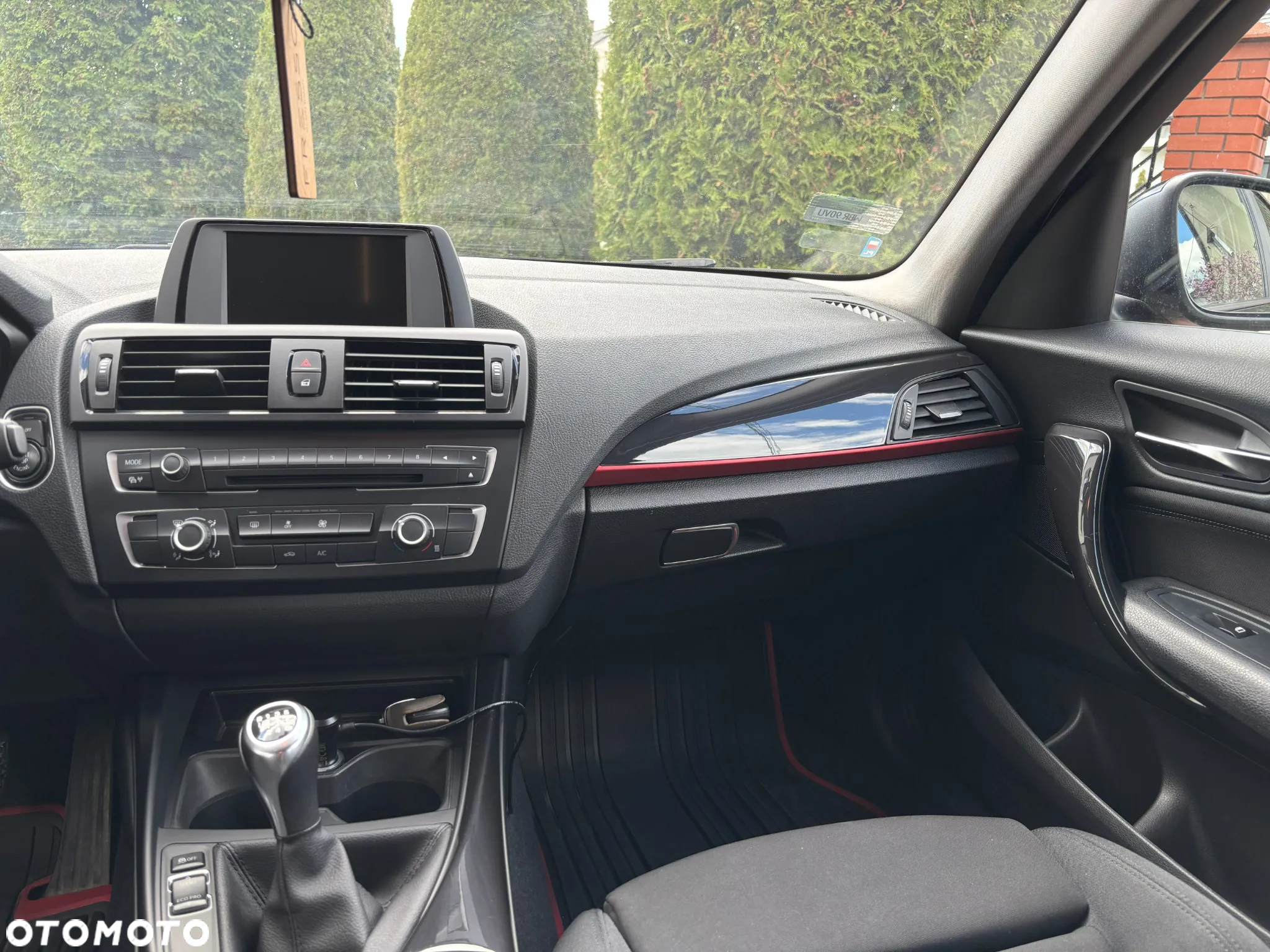 BMW Seria 1 114i Sport Line - 12