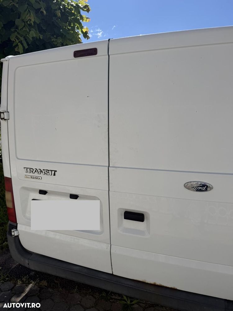 Ford Transit - 12
