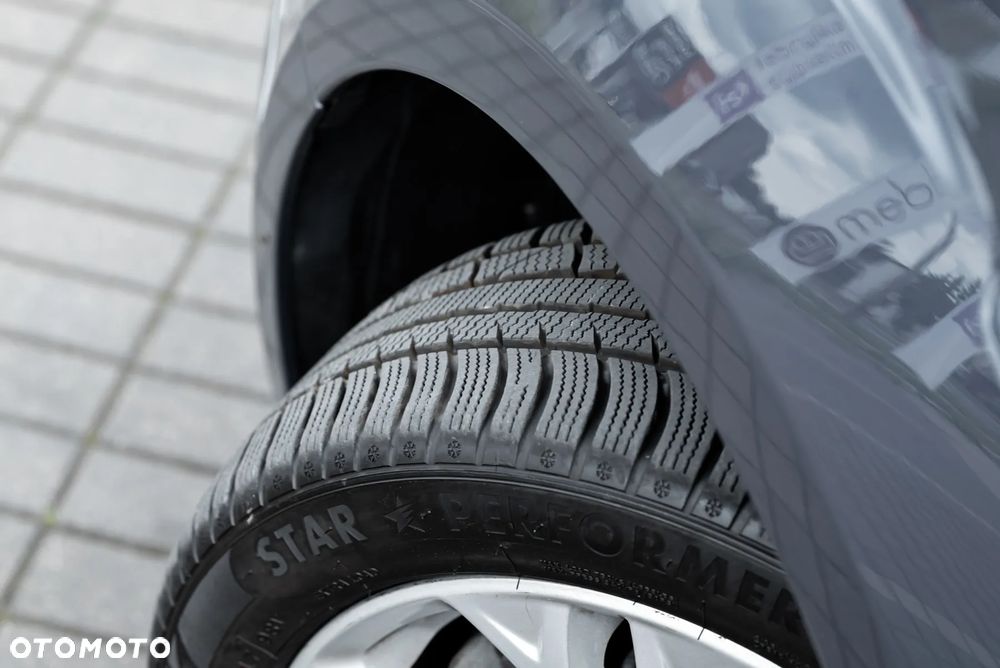 Ford S-Max 2.0 TDCi Titanium - 35