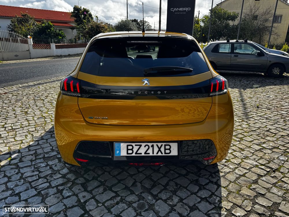 Peugeot e-208 50 kWh Allure - 4