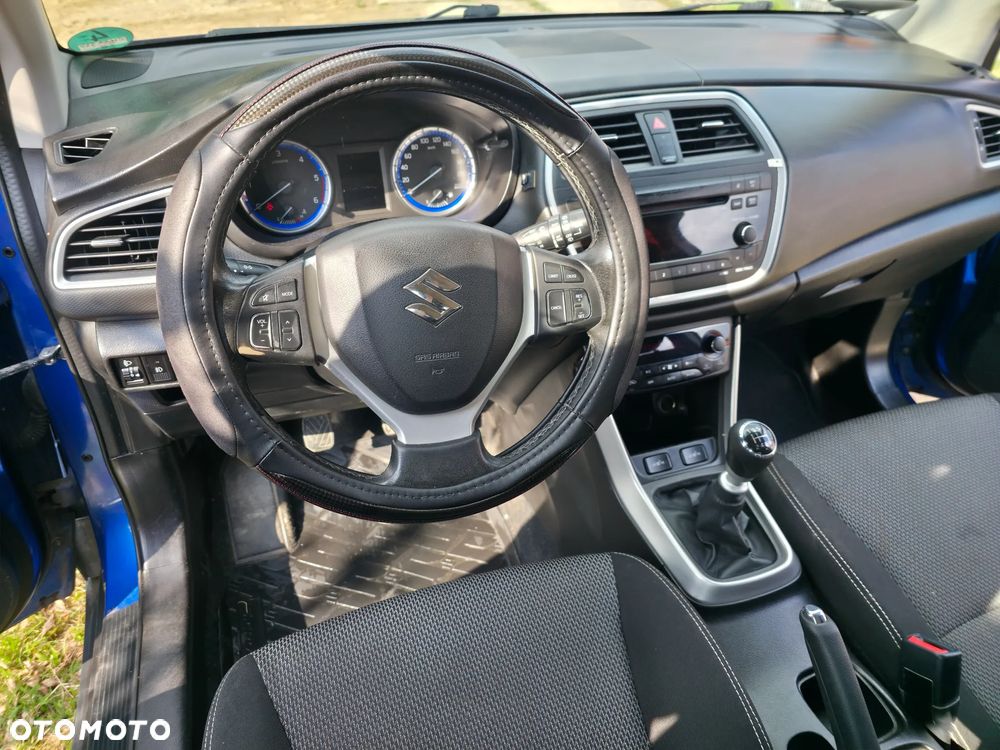Suzuki SX4 S-Cross 1.6 DDiS Premium - 5