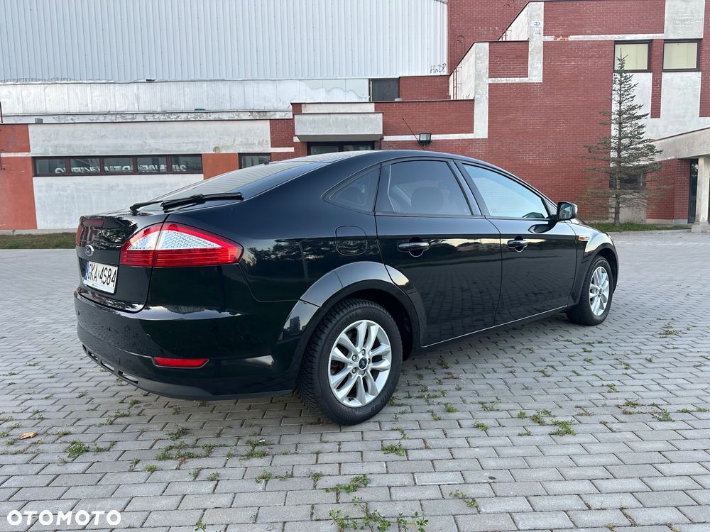 Ford Mondeo - 4