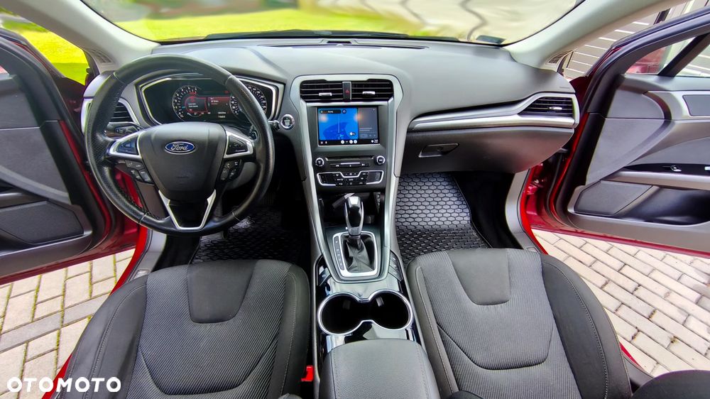 Ford Mondeo 2.0 TDCi Titanium PowerShift - 9