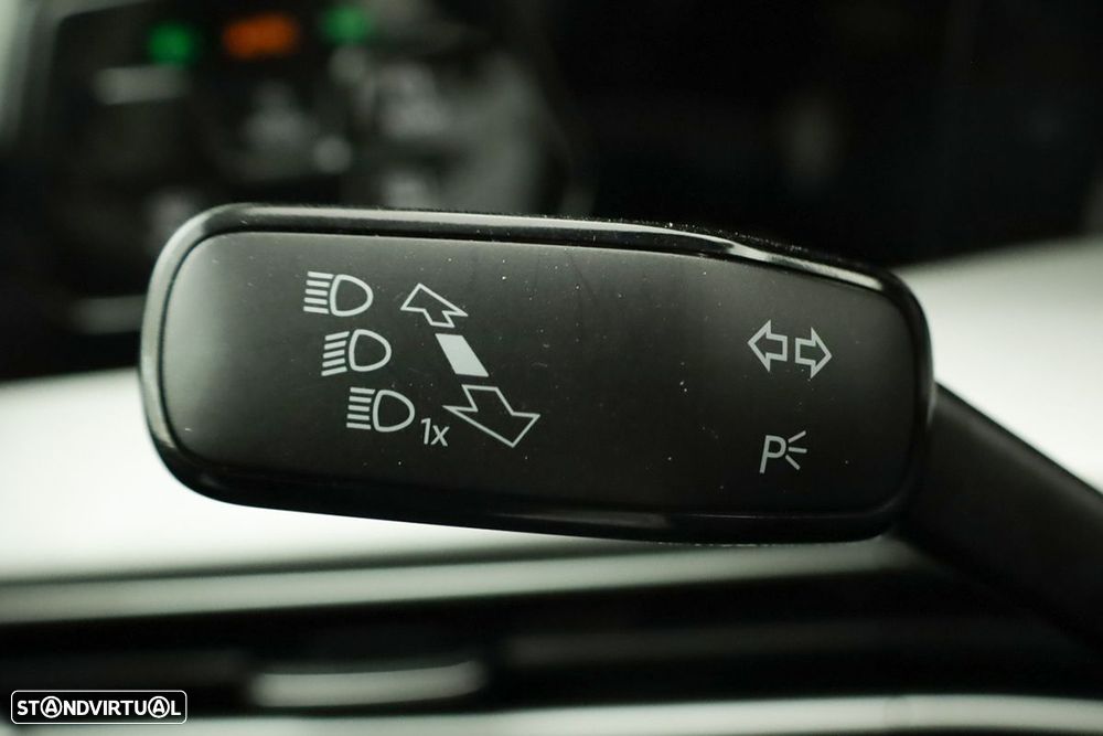 VW Golf 1.5 TSI e-Hybrid Life DSG - 17