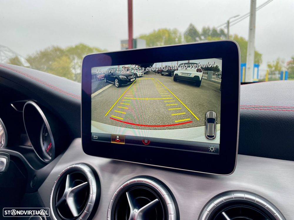 Mercedes-Benz CLA 200 - 33