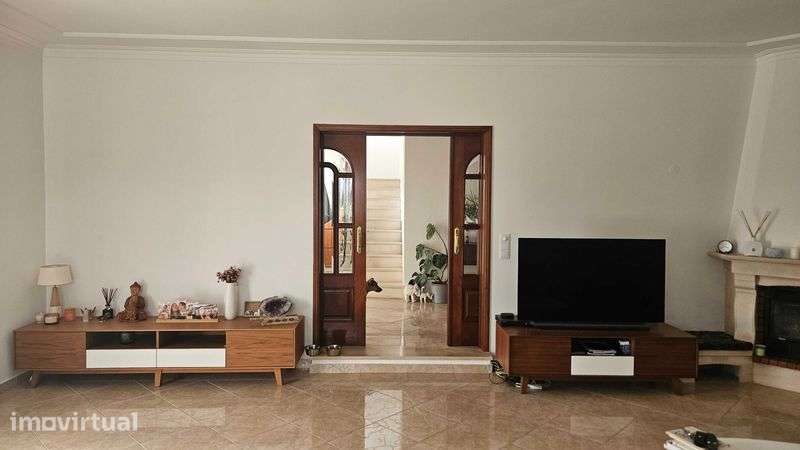Moradia T4 Isolada Venda do Pinheiro - Grande imagem: 4/11