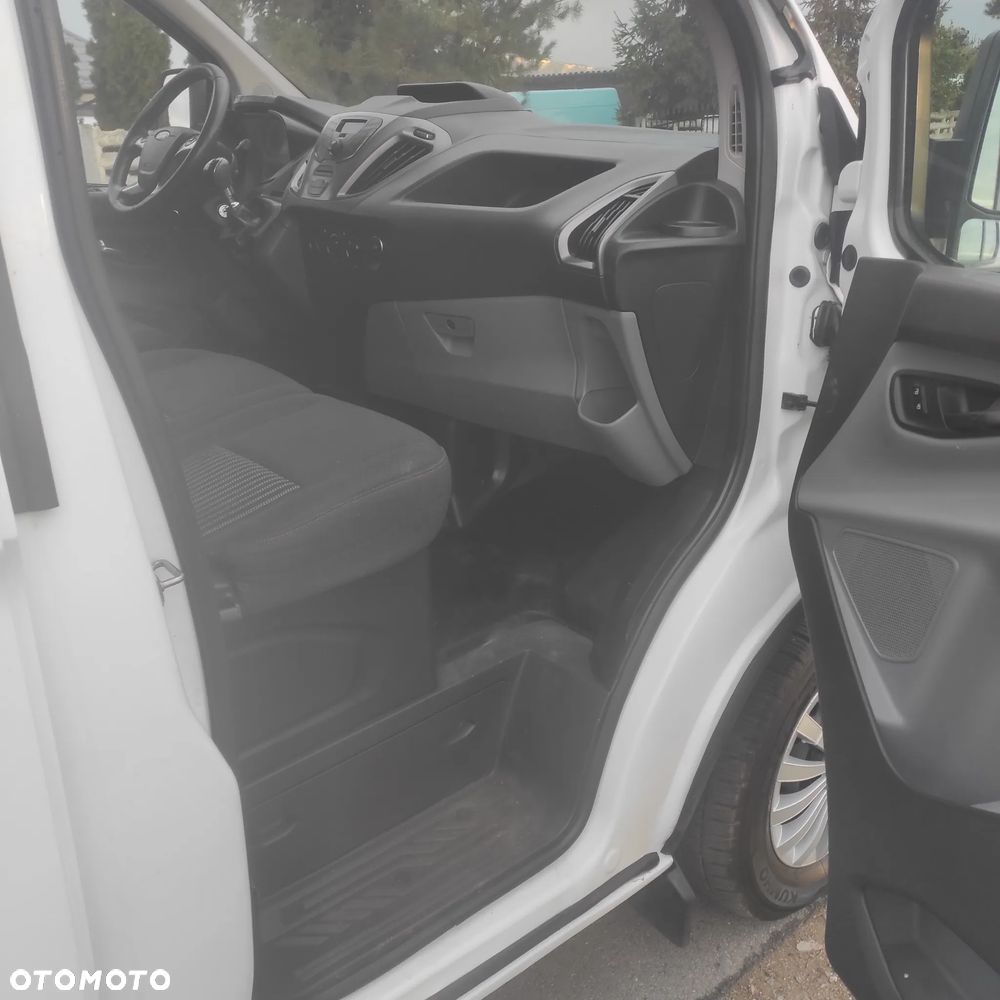 Ford Transit Custom - 14