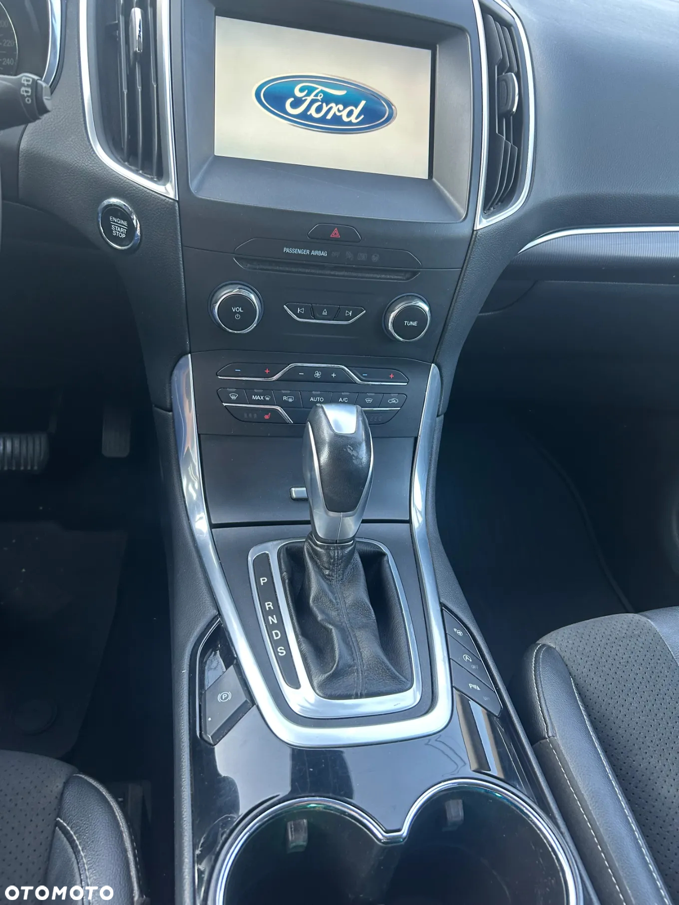 Ford Galaxy - 14