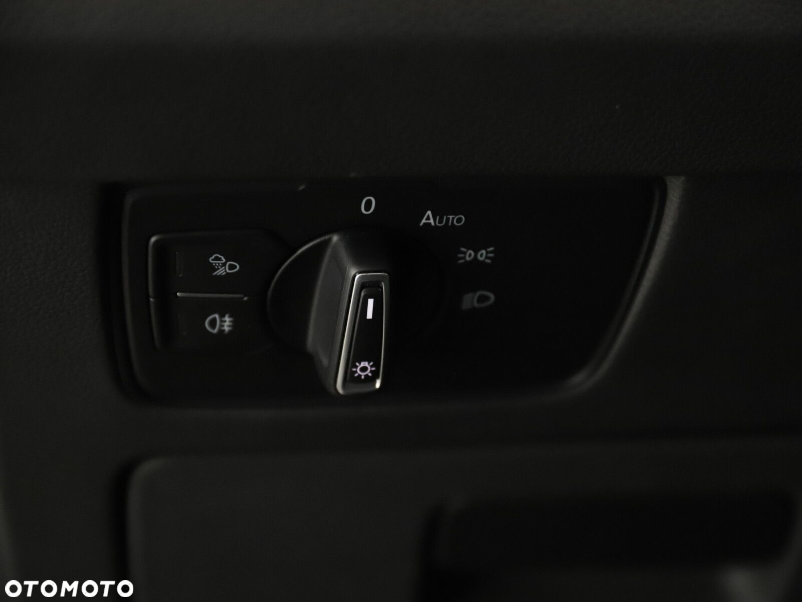 Volkswagen Arteon 2.0 TSI 4Motion Elegance DSG - 25