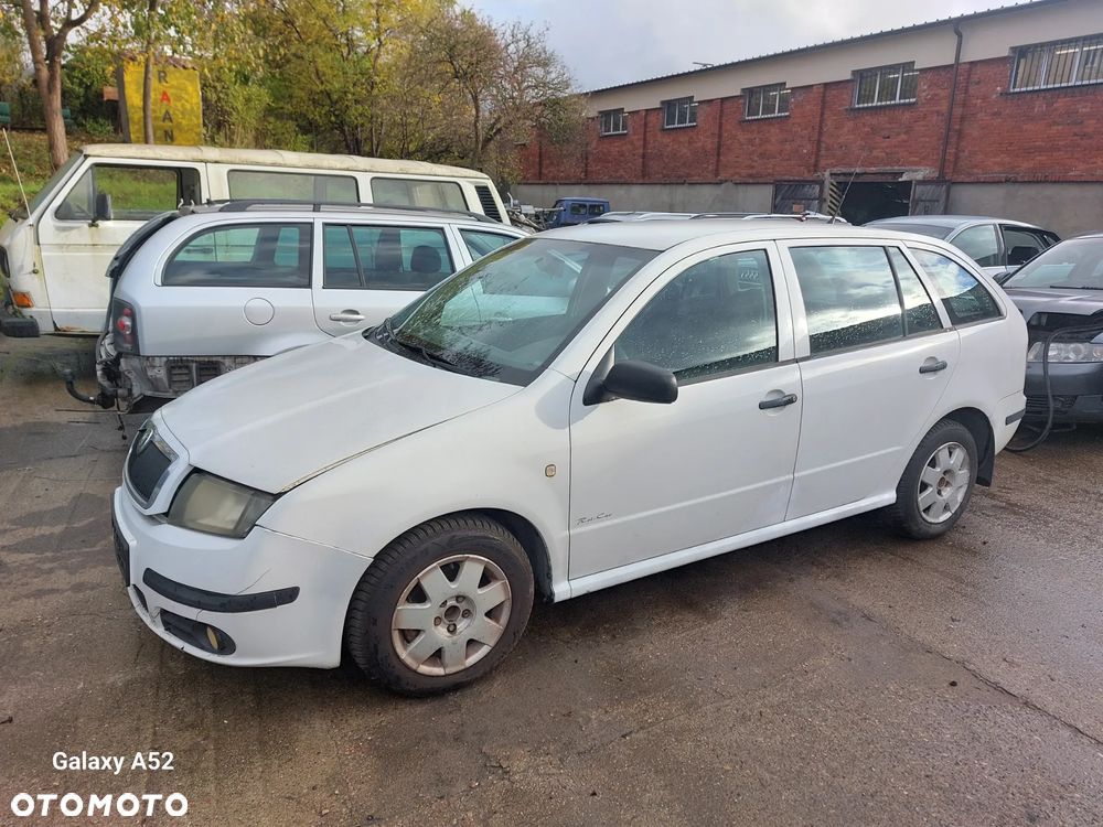 Klapa bagażnika SKODA FABIA KOMBI 1,4D 06R. drzwi,lampy,drzwi,zderzaki.... - 3