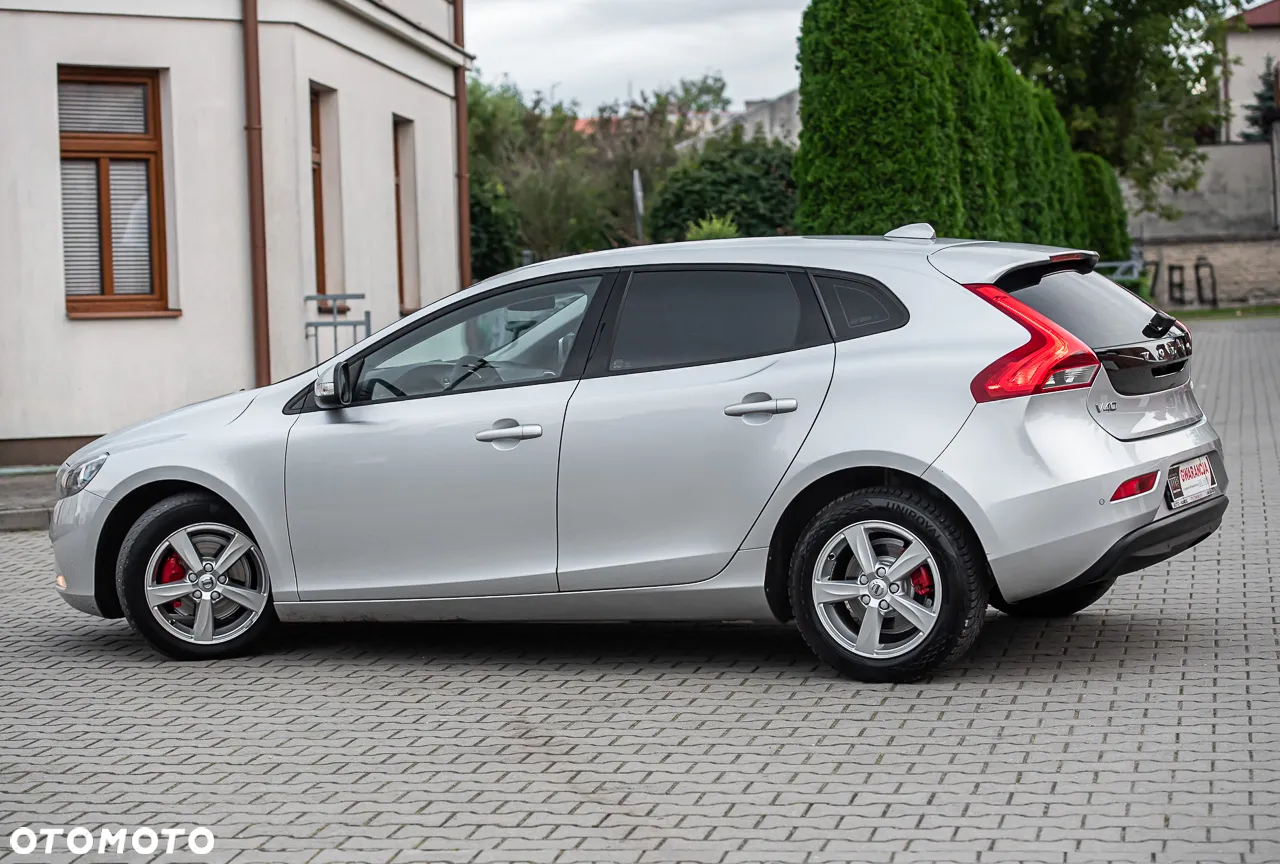 Volvo V40 - 9