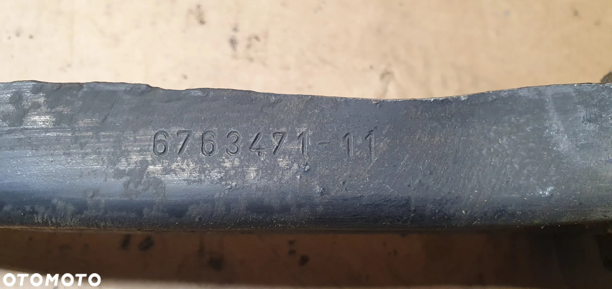 Wahacz prawy lewy tył tylny BMW I E81 E87 6763471 - 5