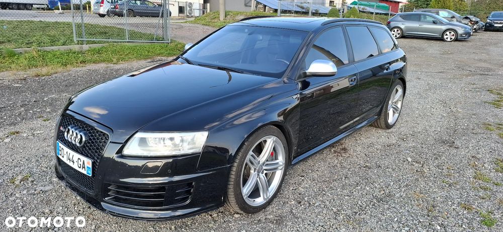Audi RS6 Avant Standard - 2